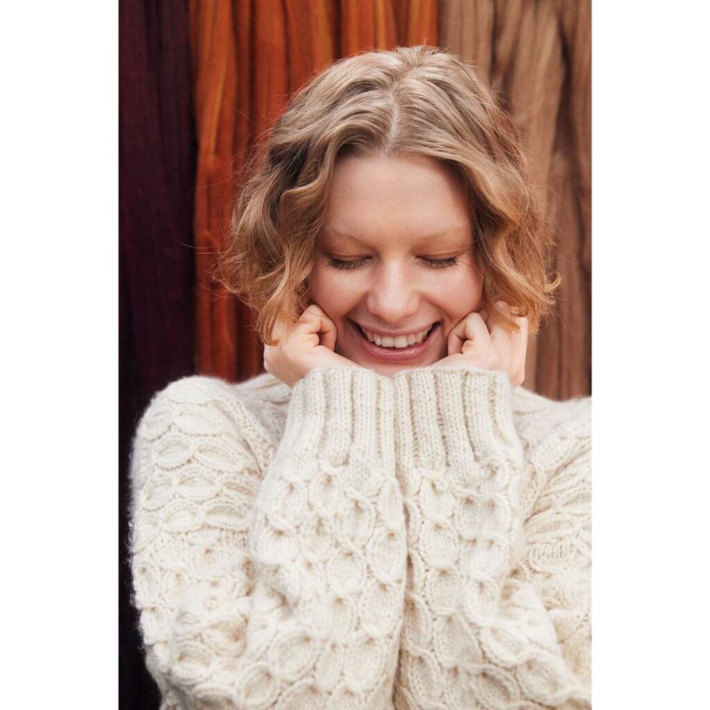 Lang Yarns Pullover Nancy Strickanleitung – Produktansicht bei bei bei bei bei bei bei bei bei bei bei bei Lieblingsgarn