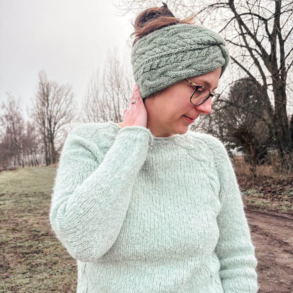 Carolin Balmes Pattern Ricardas Cable Headband Strickanleitung - Carolin Balmes (PDF) Lieblingsgarn