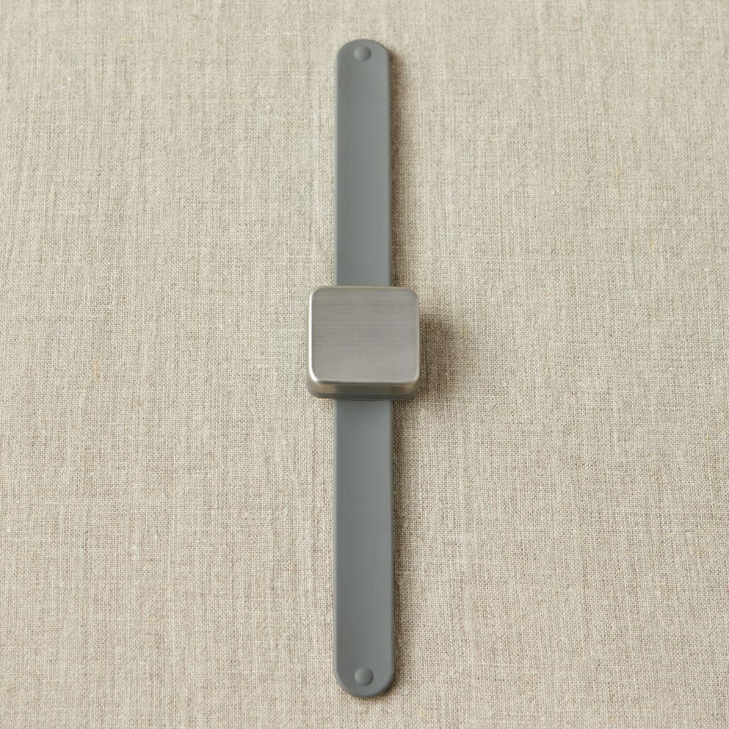 CocoKnits Grau CocoKnits Maker's Keep Armband Lieblingsgarn