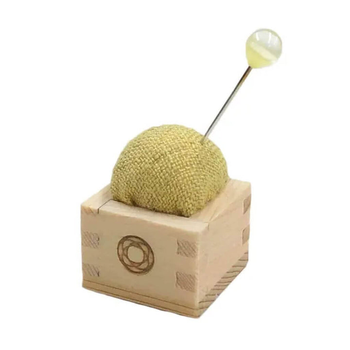 Cohana gelb Cohana Masu Mini Nidaelkissen mit Nadel Lieblingsgarn