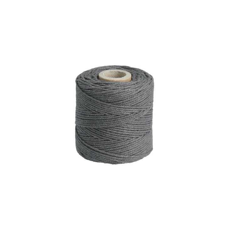 Lieblingsgarn Makramee Graphite Grey Filani Lieblingsgarn - 1 mm x 65 Meter gedreht Lieblingsgarn