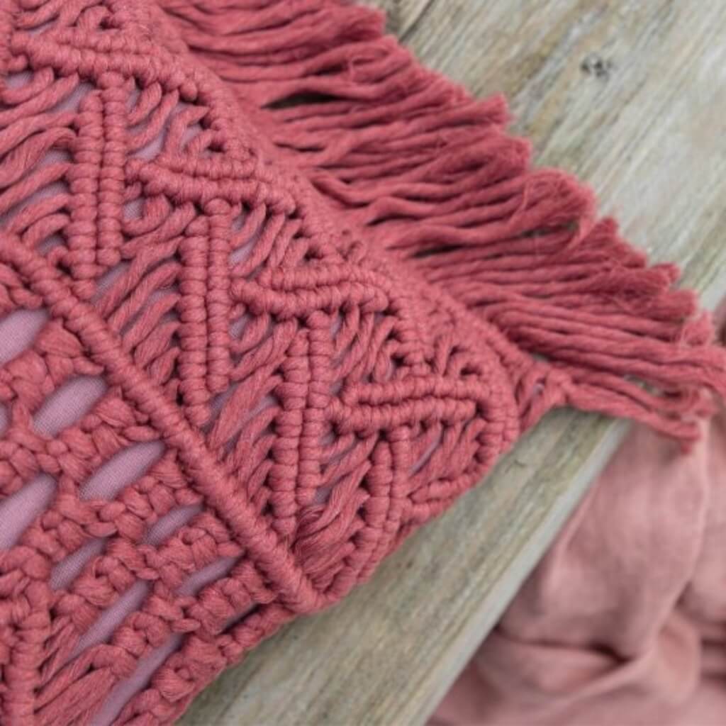 Daring Diamonds Kissen Durable Rope (PDF) Lieblingsgarn