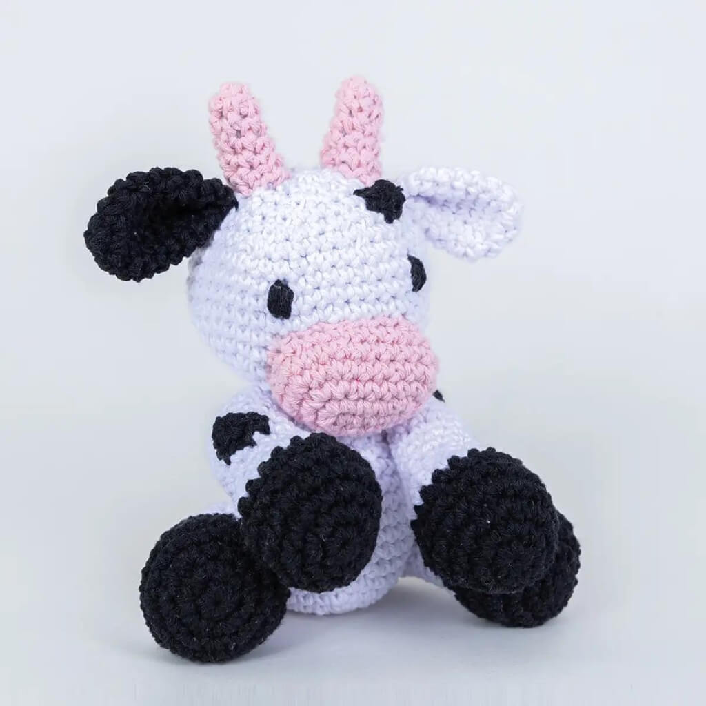Hoooked DIY Amigurumi Häkelset Kuh Kirby Lieblingsgarn