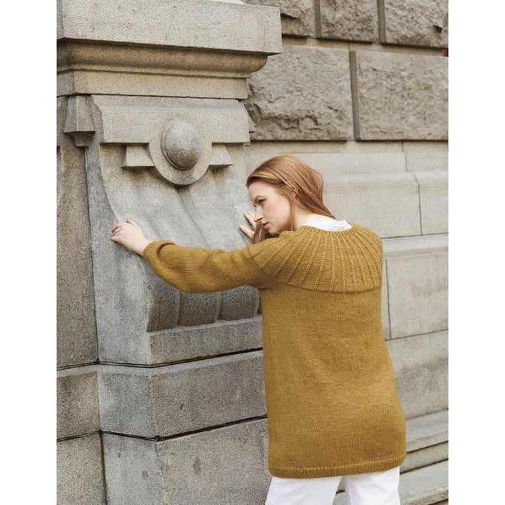 Jacke mit Rundpasse im Halbpatent Strickanleitung - Sandnes Garn / Liv Stangeland (PDF) bei bei Lieblingsgarn