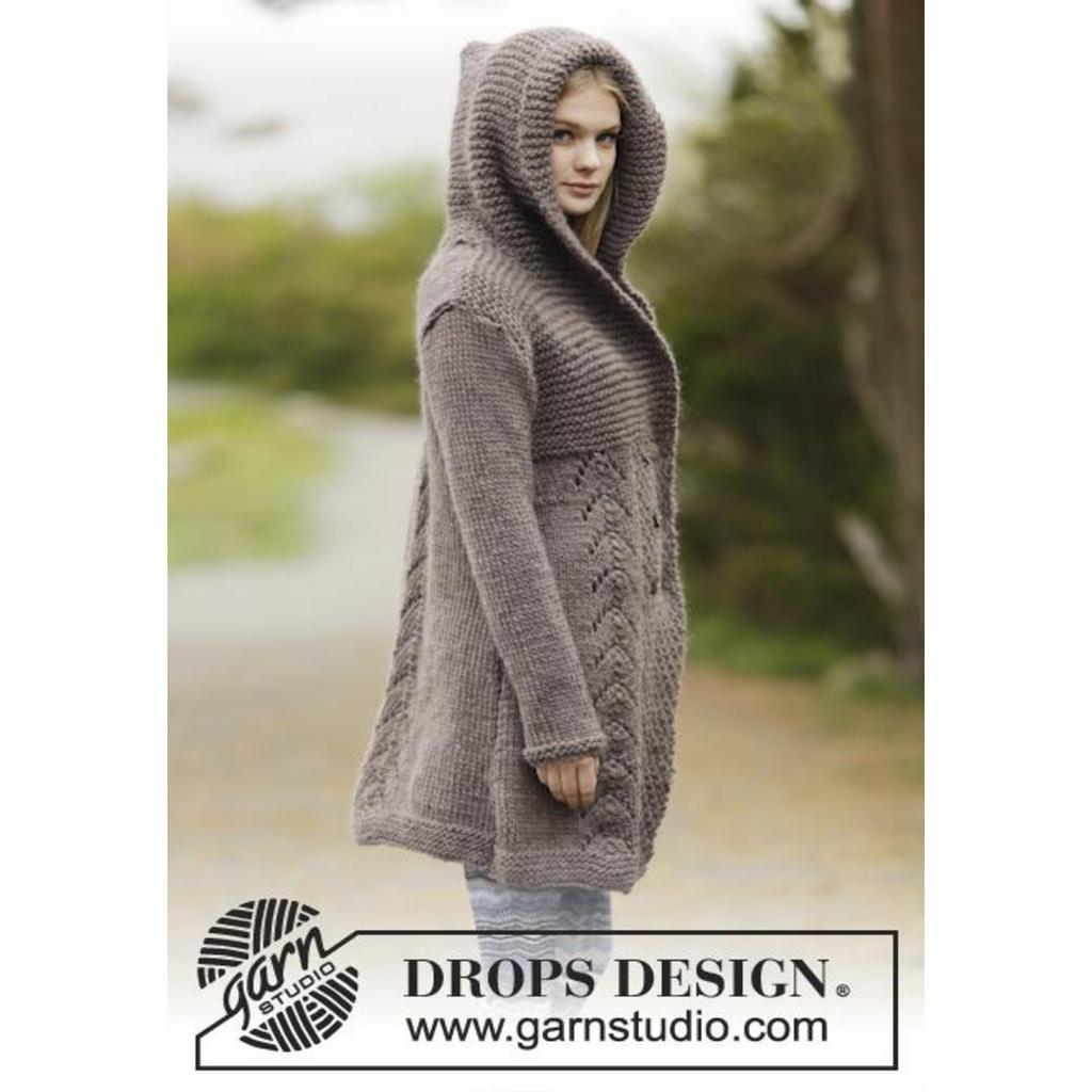 Into The Woods Jacke mit Kapuze Strickanleitung - Drops Design (PDF) bei bei Lieblingsgarn