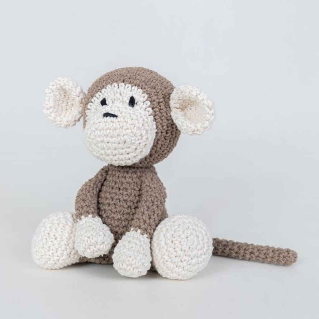 Hoooked Amigurumi Häkelset Monkey Mace Lieblingsgarn