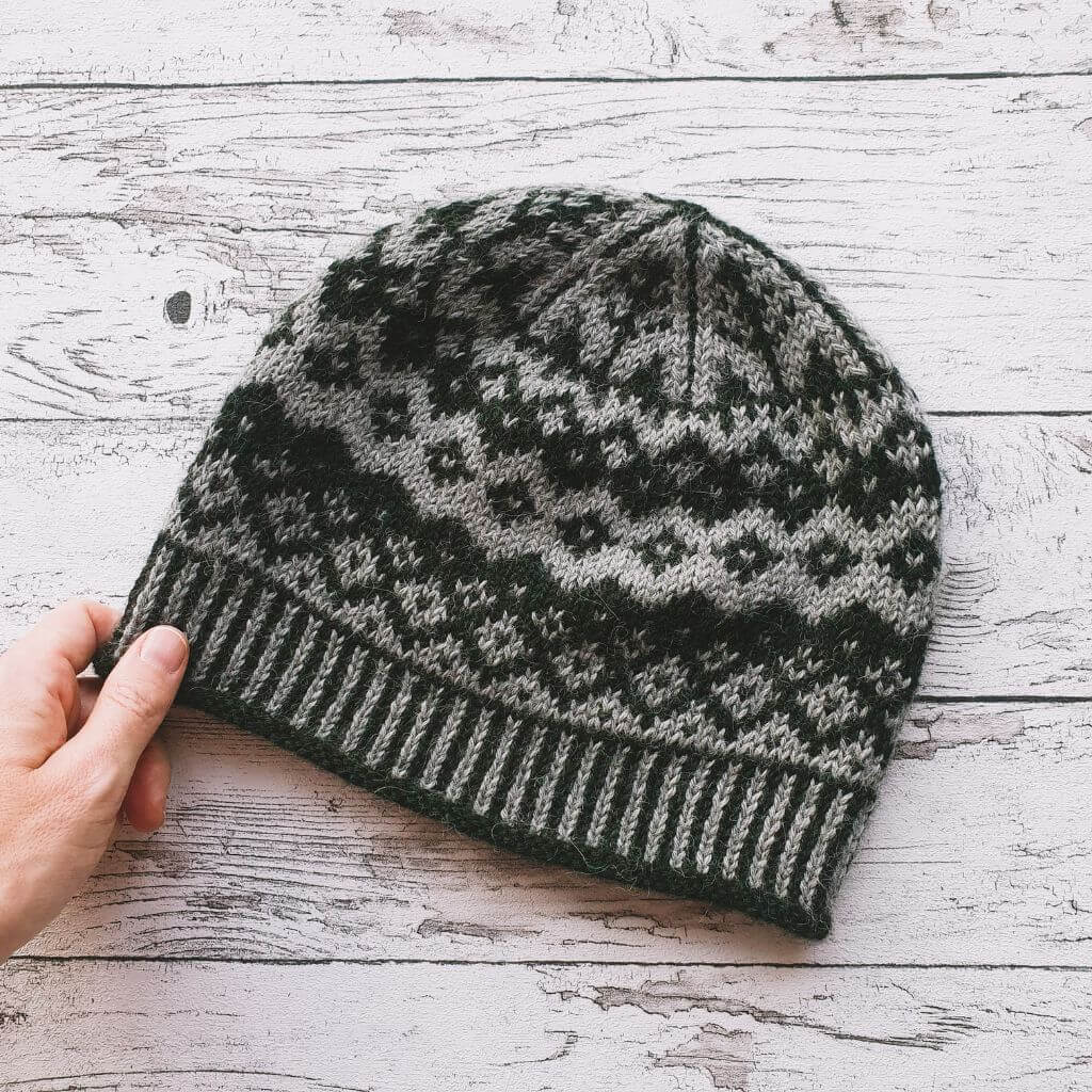 Feinmotorik Pattern Jaqaru Cowl und Mütze Strickanleitung - Feinmotorik (PDF) Lieblingsgarn