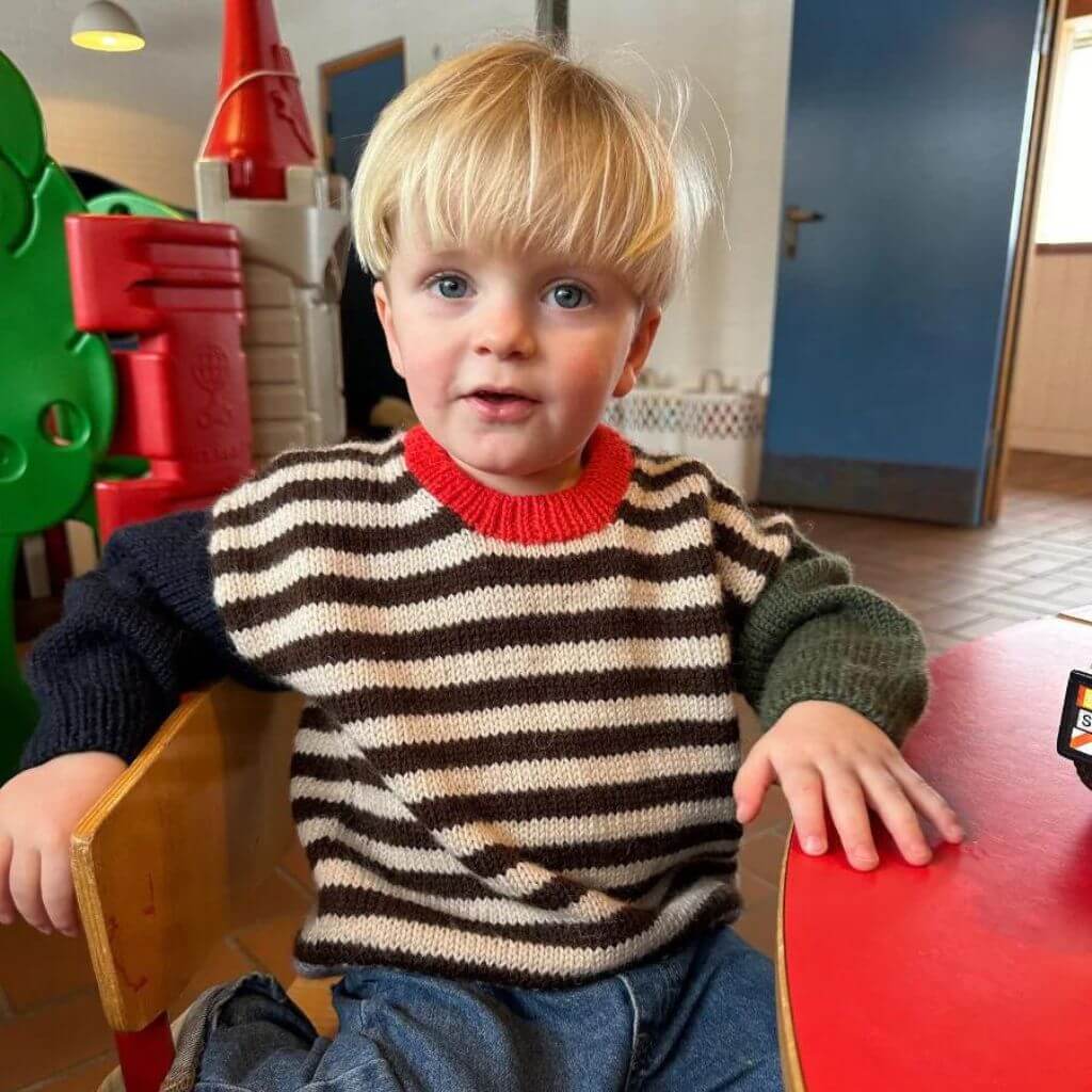 PetiteKnit Pattern Kinder Pullover Holger Sweater Strickanleitung - PetiteKnit (Heft) Lieblingsgarn