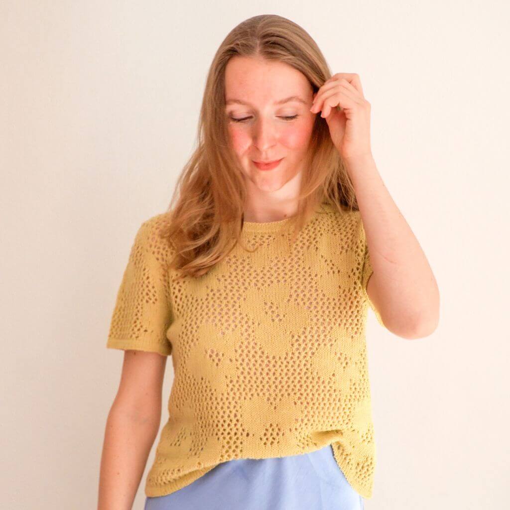 Kreativictoria Pattern In Bloom Tee Strickanleitung - Kreativictoria (PDF) bei bei bei bei bei bei bei bei bei Lieblingsgarn