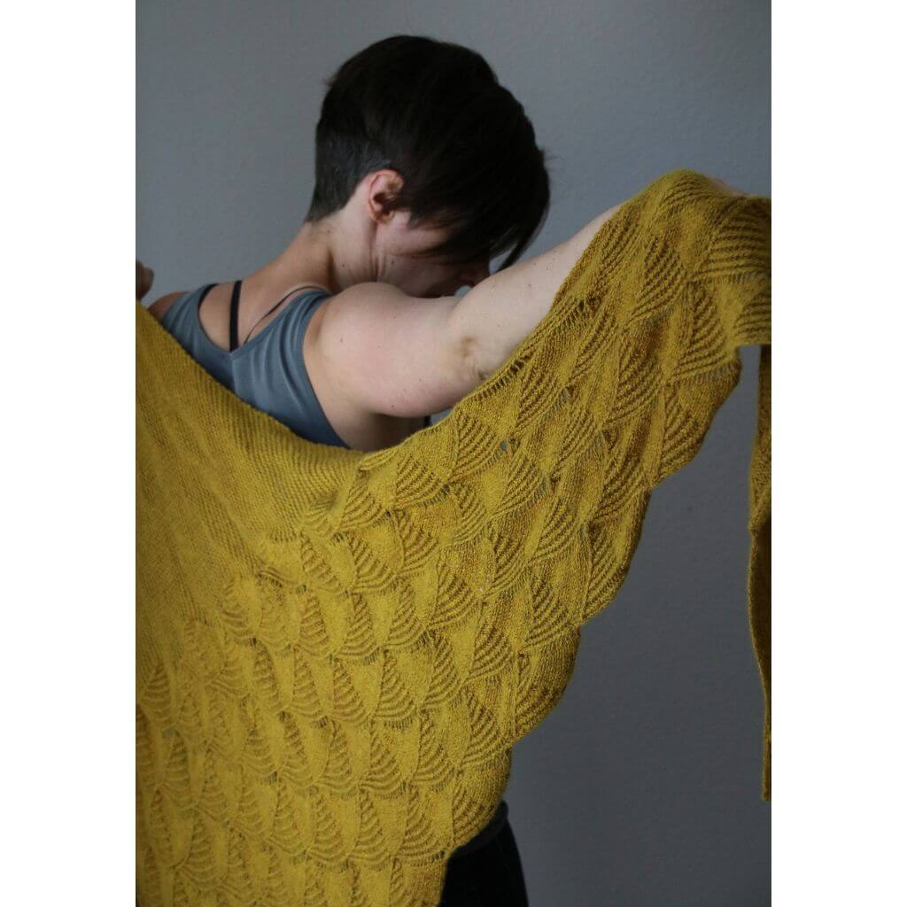 Melanie Berg - Mairlynd Pattern Tuch Kleine Schwester Strickanleitung - Mairlynd (PDF) Lieblingsgarn