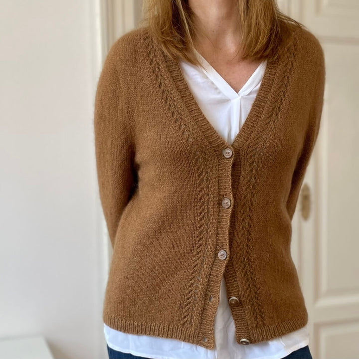 Strickauszeit Mella Cardigan Strickanleitung - Strickauszeit (PDF) Lieblingsgarn