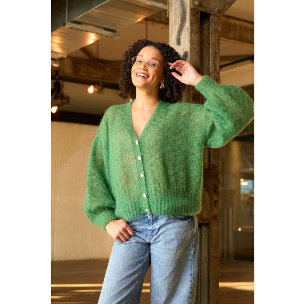 Pro Lana Cardigan Rechts-Links-Muster Strickanleitung – Produktansicht bei Lieblingsgarn