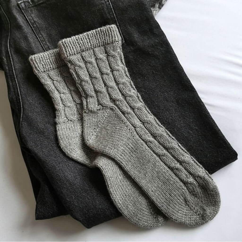 Paula Strickt Zola Socken Strickanleitung - Paula strickt (PDF) Lieblingsgarn