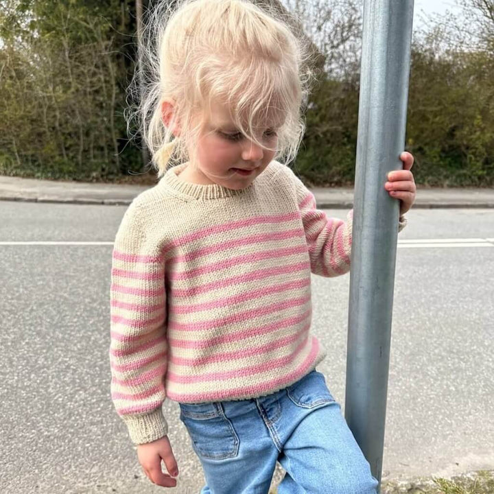 PetiteKnit Pullover Lyon Sweater Junior Strickanleitung - PetiteKnit (Heft) Lieblingsgarn