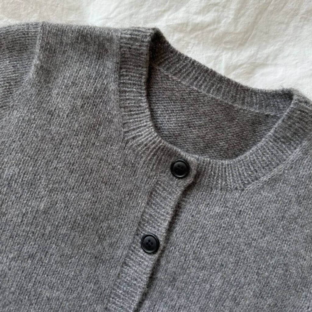 PetiteKnit Maggie Cardigan Strickanleitung - PetiteKnit (Heft) Lieblingsgarn