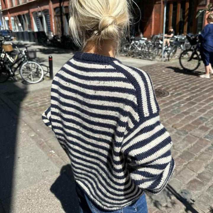 PetiteKnit Olga Sweater Damen Strickanleitung - PetiteKnit (Heft) Lieblingsgarn