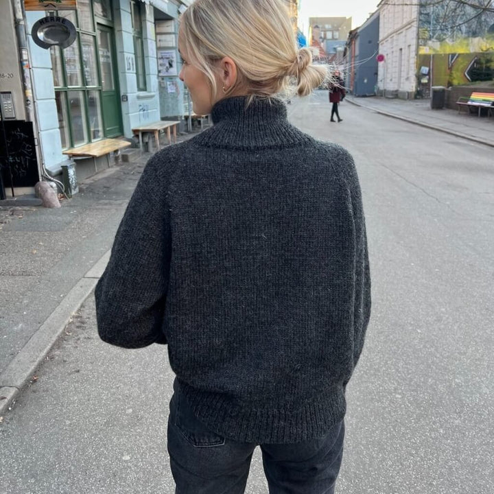 PetiteKnit Zipper Sweater Light Lieblingsgarn
