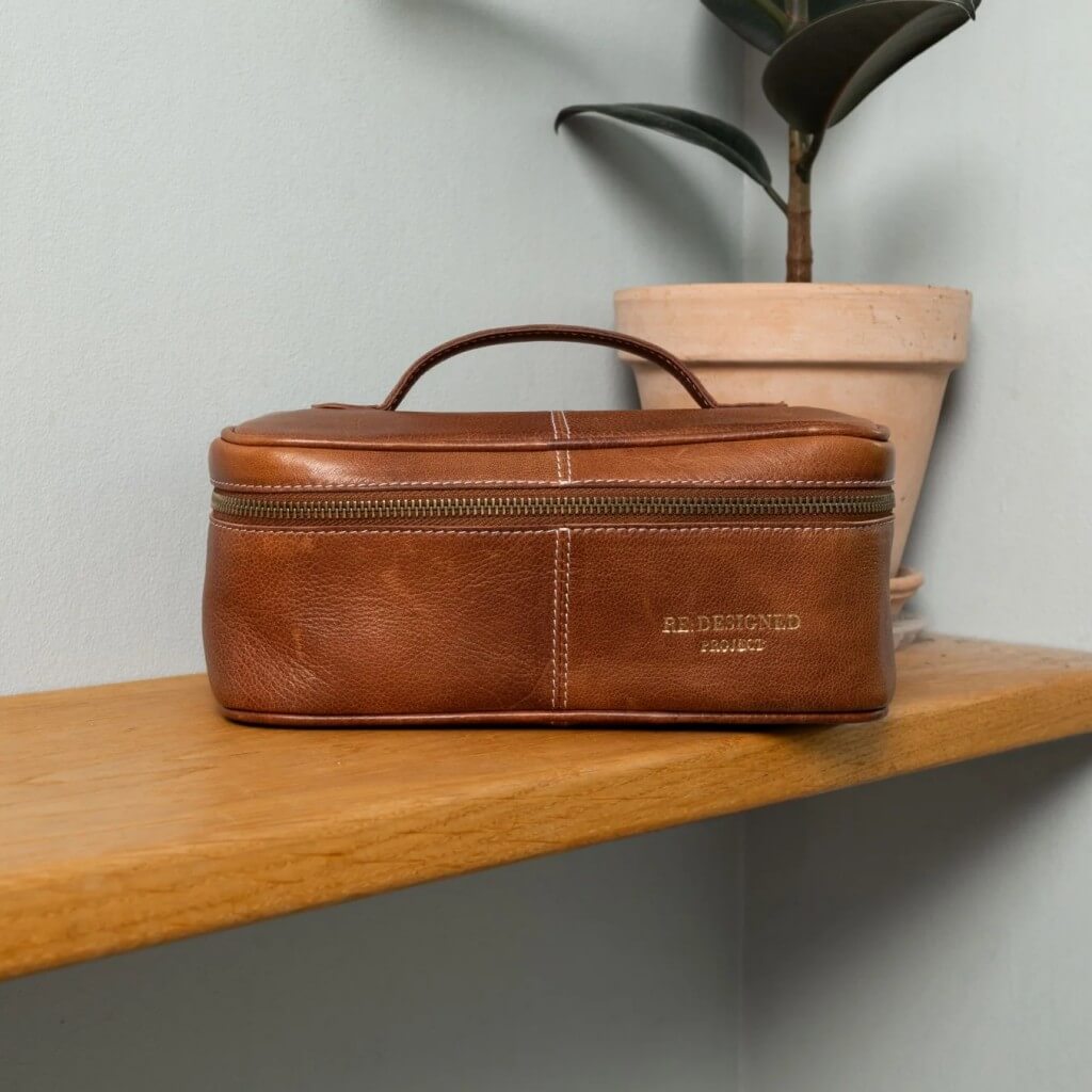 Re:Designed Walnut Re:Designed Project 32 Lieblingsgarn