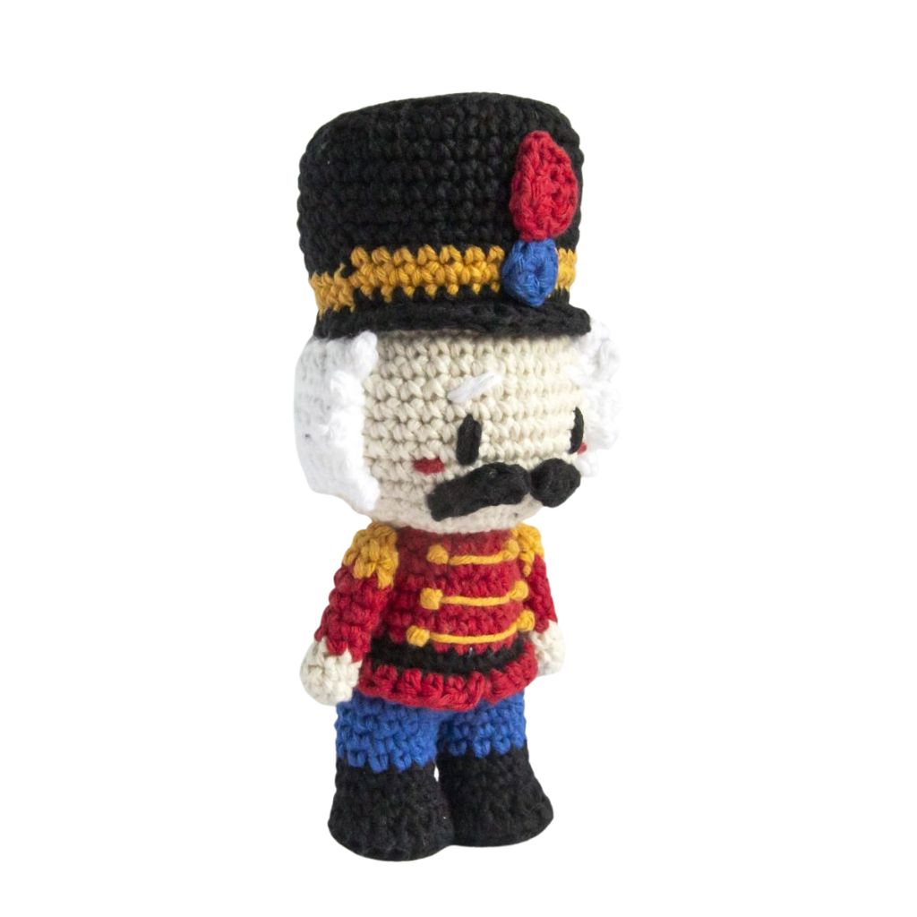 Amigurumi Nussknacker Fritz Häkelset - Hoooked
