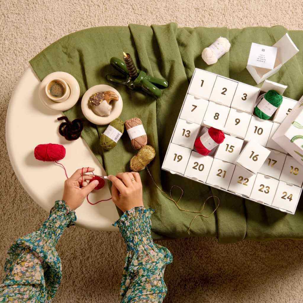 Rico Design Ricorumi Adventskalender „Advent Advent” – Bild 5 von 5 bei Lieblingsgarn