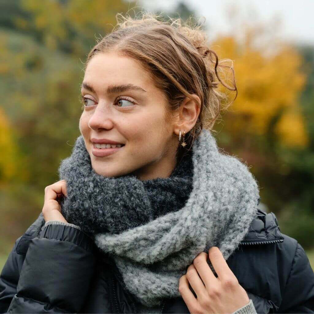 Dolce Alpaca Degradè Loop Strickanleitung – Gründl (PDF) – Produktansicht bei bei bei bei bei bei bei bei bei Lieblingsgarn
