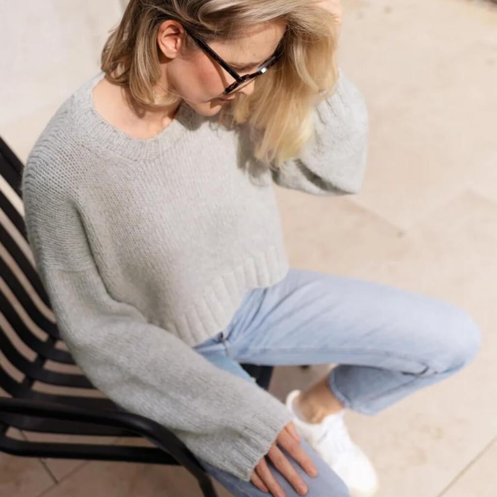 Lana Grossa Pattern Sneaker Sweater by sinchens knitwear Strickanleitung - Lana Grossa (Heft) Lieblingsgarn