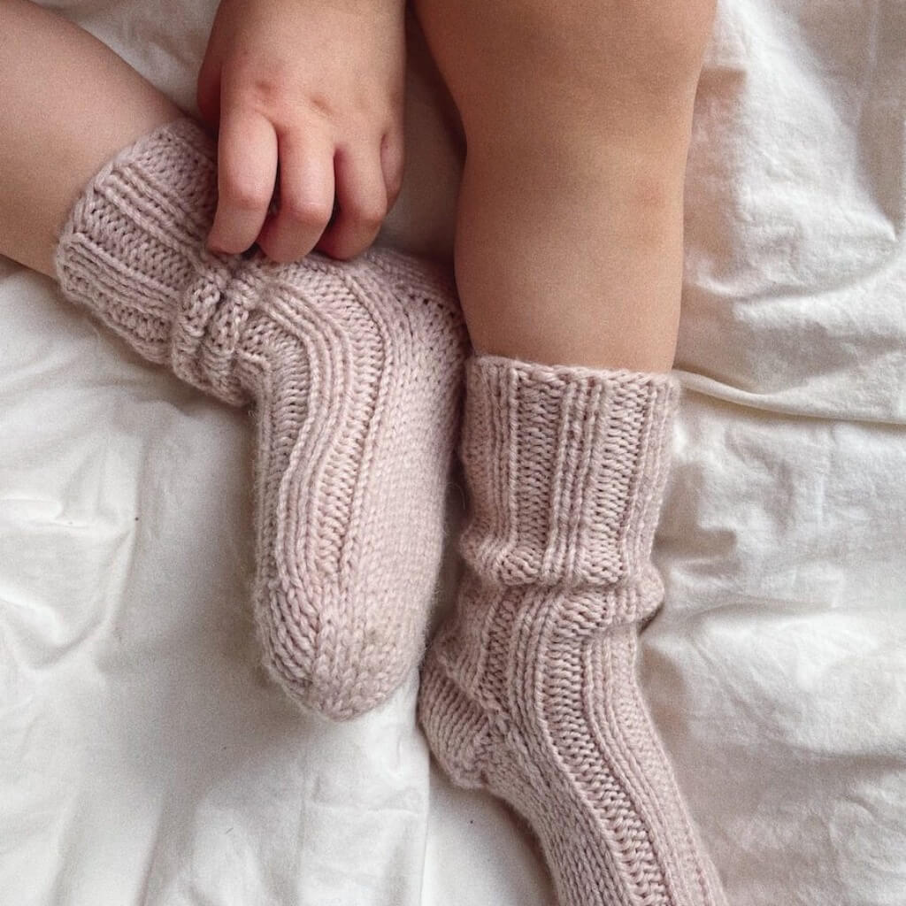 PetiteKnit Pattern Kindersocken Sunday Socks Junior Strickanleitung - PetiteKnit (Heft) Lieblingsgarn