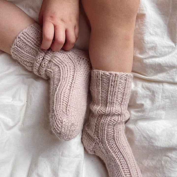 PetiteKnit Pattern Kindersocken Sunday Socks Junior Strickanleitung - PetiteKnit (Heft) Lieblingsgarn