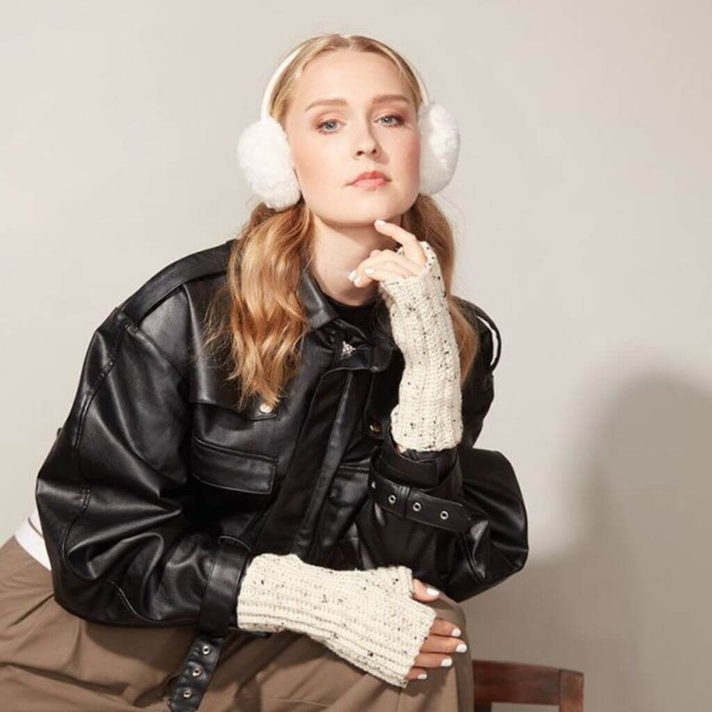 Topp Theresa häkelt - Die coolsten It-Pieces der Lifestyle-Influencerin Lieblingsgarn