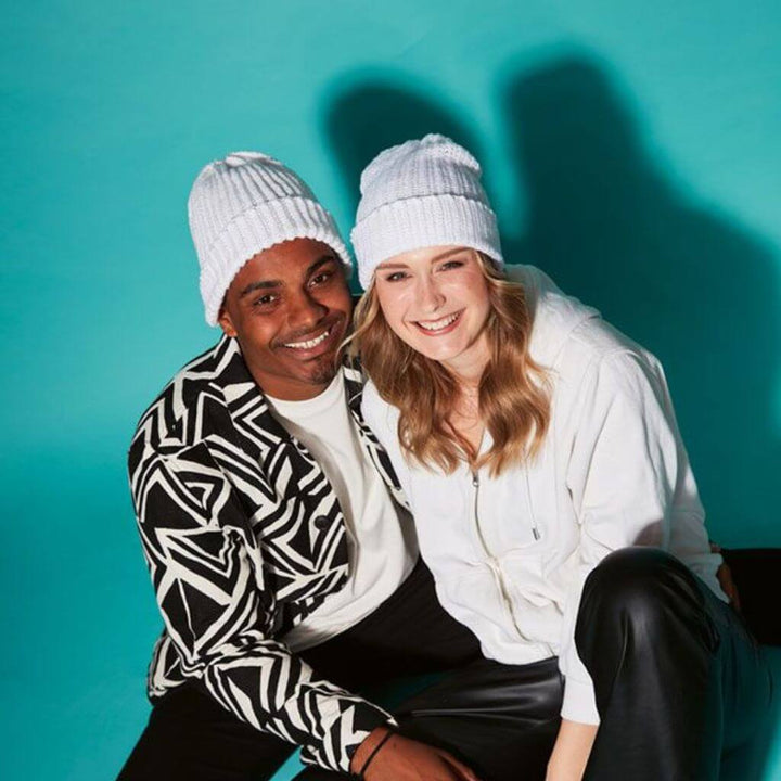 Topp Theresa häkelt - Die coolsten It-Pieces der Lifestyle-Influencerin Lieblingsgarn