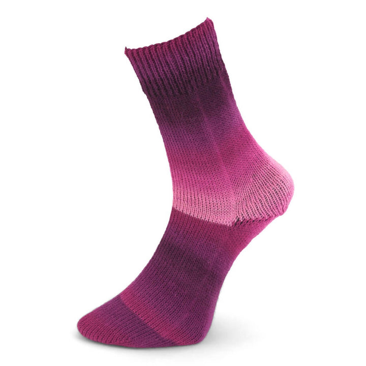Woolly Hugs 4 - April Woolly Hugs Year Socks Lieblingsgarn