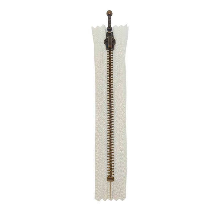 YKK Reißverschluss nicht teilbar 24 cm 841 Rohweiß 24 cm Lieblingsgarn
