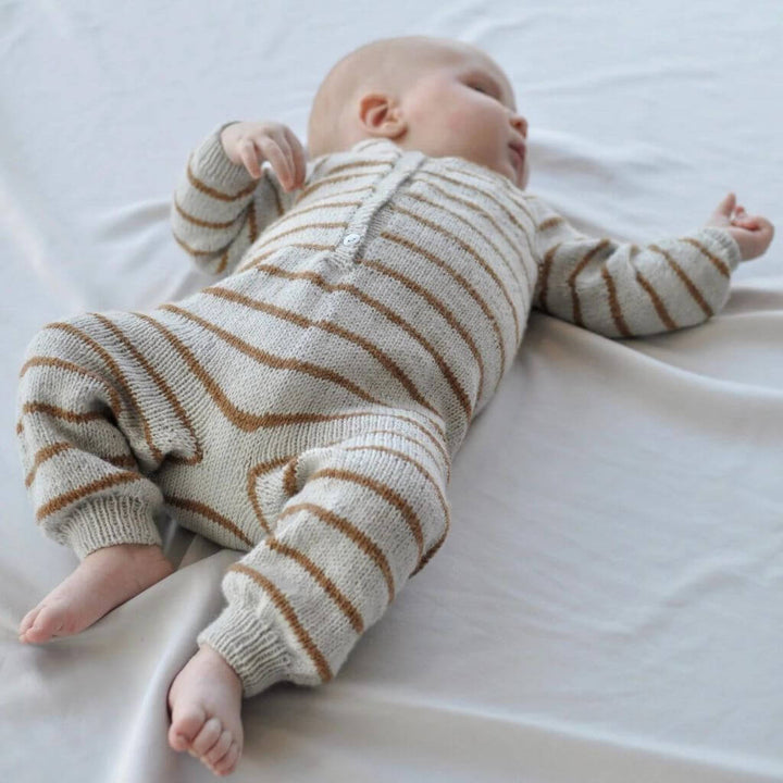 Yndestrikk Pattern Babystrampler Theos Strickanleitung - Yndestrikk (PDF) Lieblingsgarn
