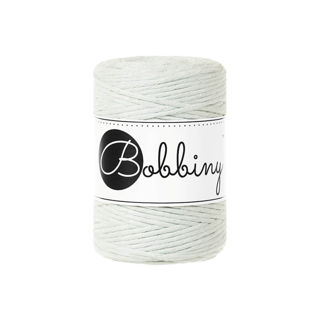 Bobbiny Makramee Garn 1,5 mm Glossy Milky Green Lieblingsgarn