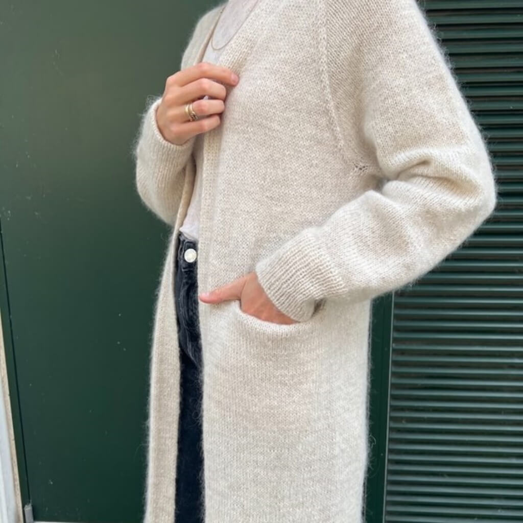 PetiteKnit Kein Schnickschnack Strickjacke Lieblingsgarn