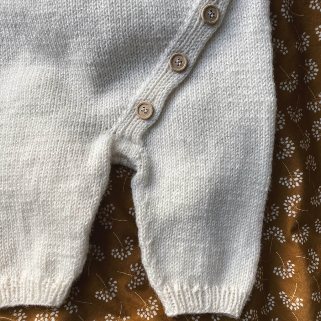 PetiteKnit Monday Suit Lieblingsgarn