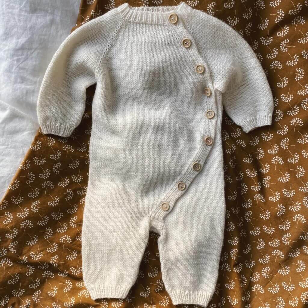 PetiteKnit Monday Suit Lieblingsgarn