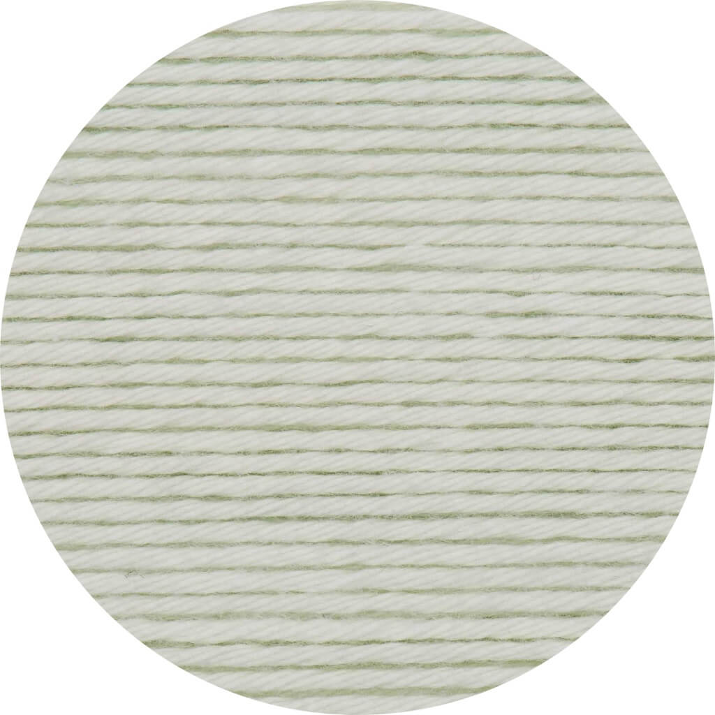 Rico Design Baby Cotton Soft DK 50 g 049 - Pastellgruen Lieblingsgarn