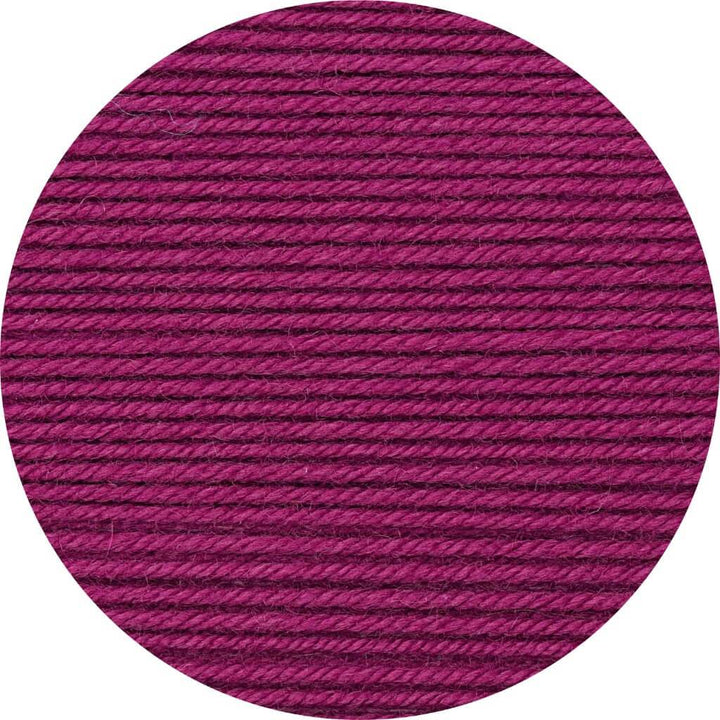 Rico Design Essentials Merino DK 50 g 15 - Beere Lieblingsgarn