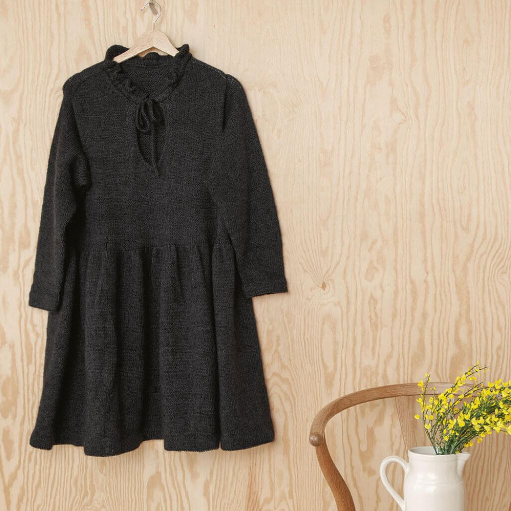 Malou Kleid - Sanndes Garn Heft 2210 DIY Modell 11 Lieblingsgarn