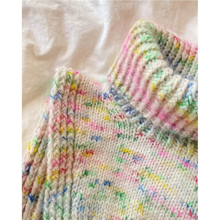 PetiteKnit Terrazzo Neck Junior Lieblingsgarn